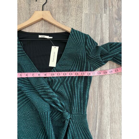 Francesca's Aubrey Glitter Dress Knit Mini Size Small - Picture 7 of 10